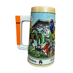 Budweiser sports series beer stein featuring basketball theme from 1991